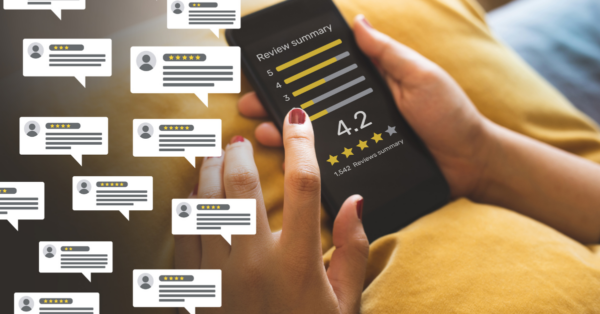 Navigating Negative Reviews Image